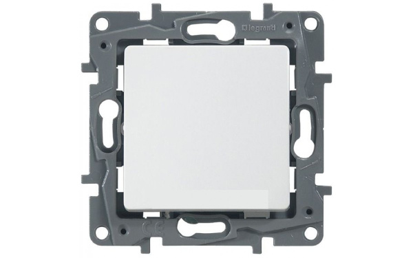 Переключатель 10А винты (белый) Etika в #REGION_NAME_DECLINE_PP# - изображение Изображение: переключатель 10а винты (белый) etika в #REGION_NAME_DECLINE_PP#