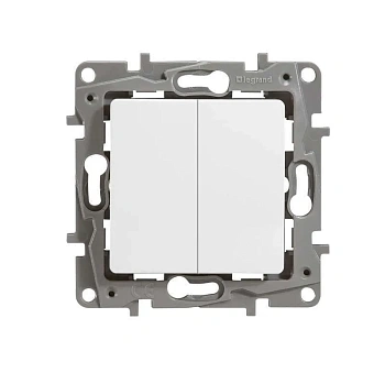 Выключатель 2-кл. с подсв.  (белый) Etika т.м.Legrant в Минске - картинка Картинка: выключатель 2-кл. с подсв.  (белый) etika т.м.legrant в Минске
